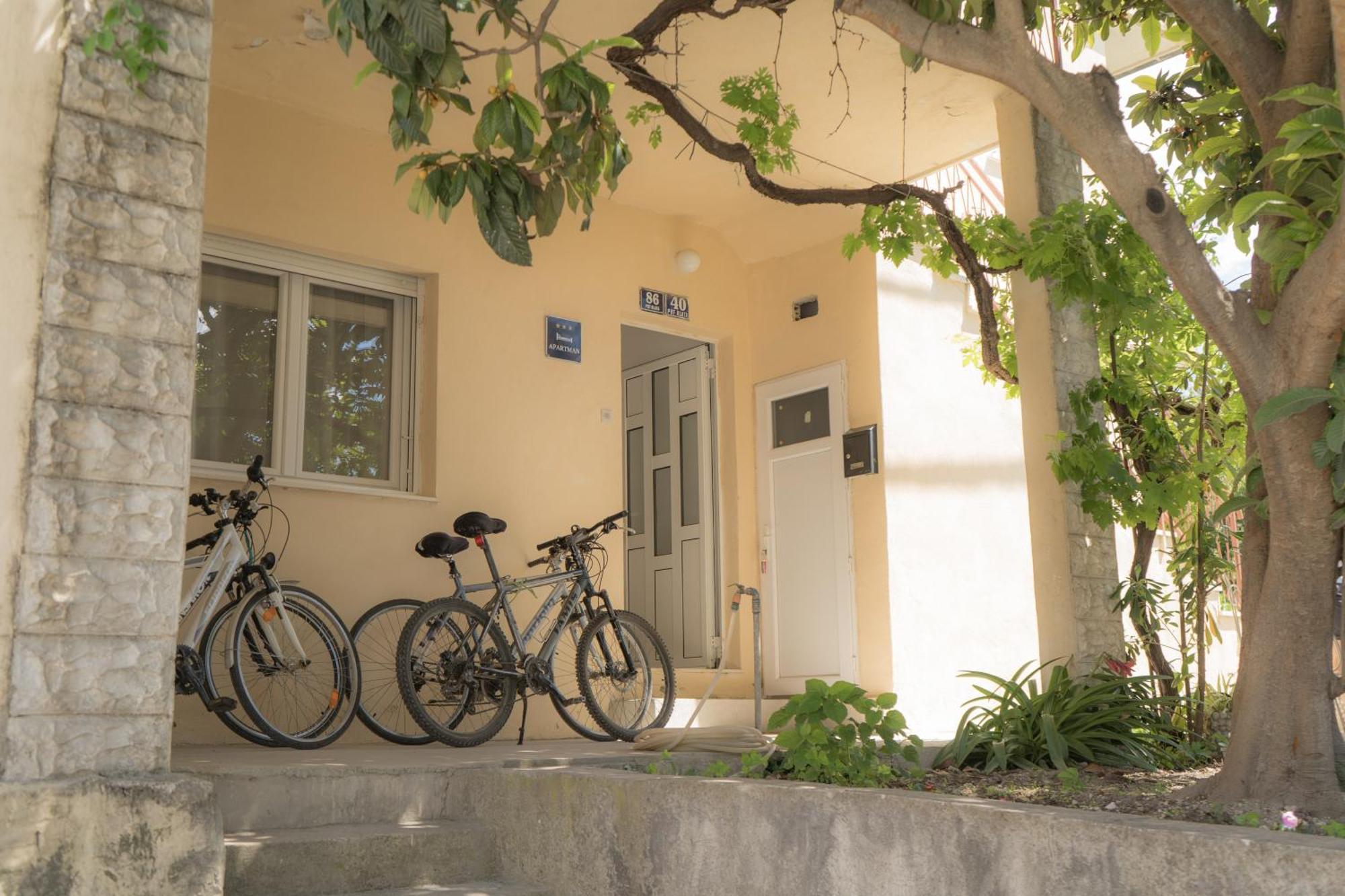 Apartment Gloria Kastela Bagian luar foto